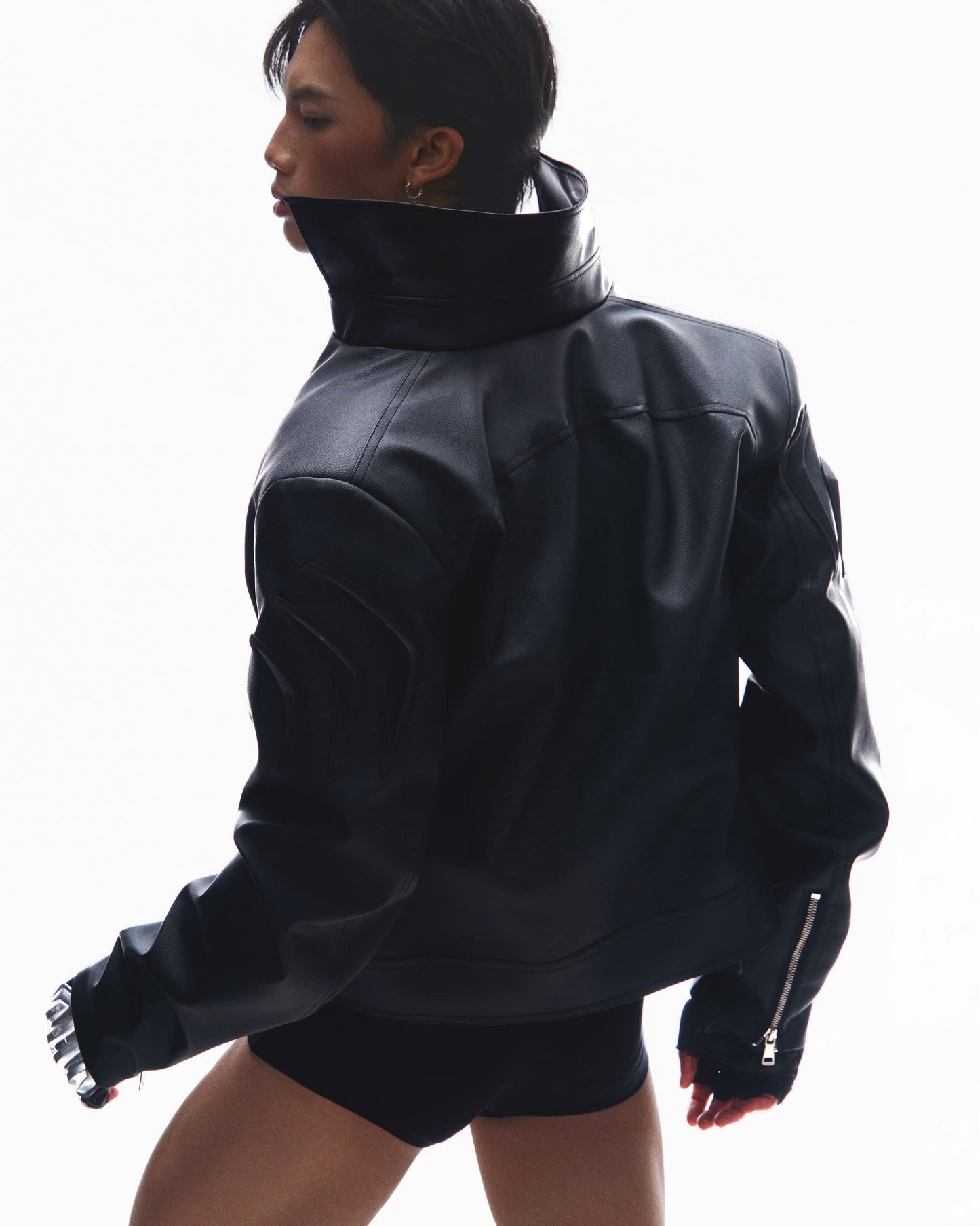 PADDED-SHOULDER LEATHER JACKET