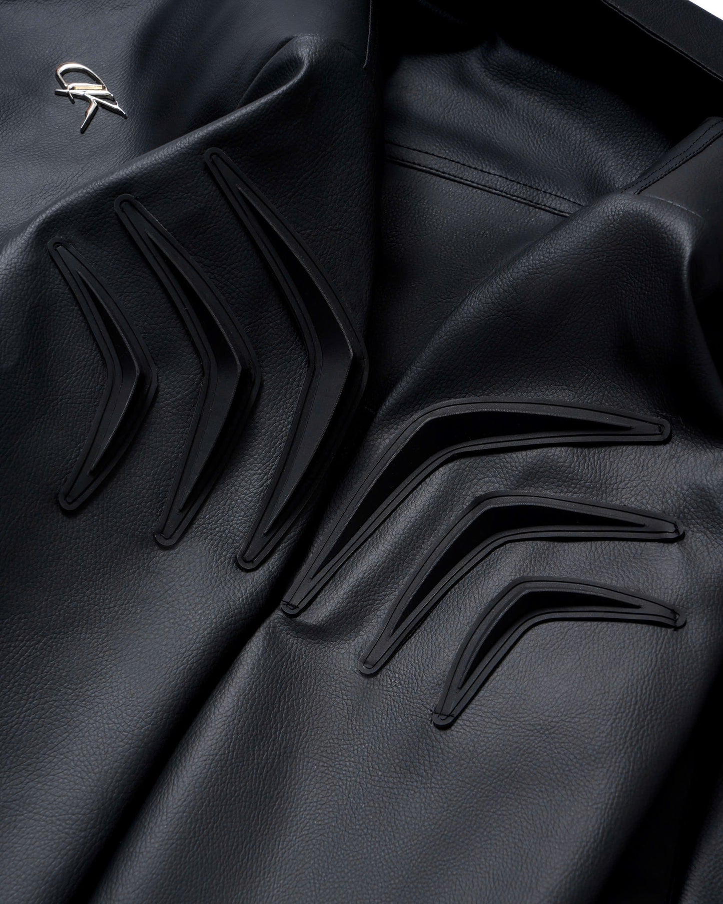 PADDED-SHOULDER LEATHER JACKET