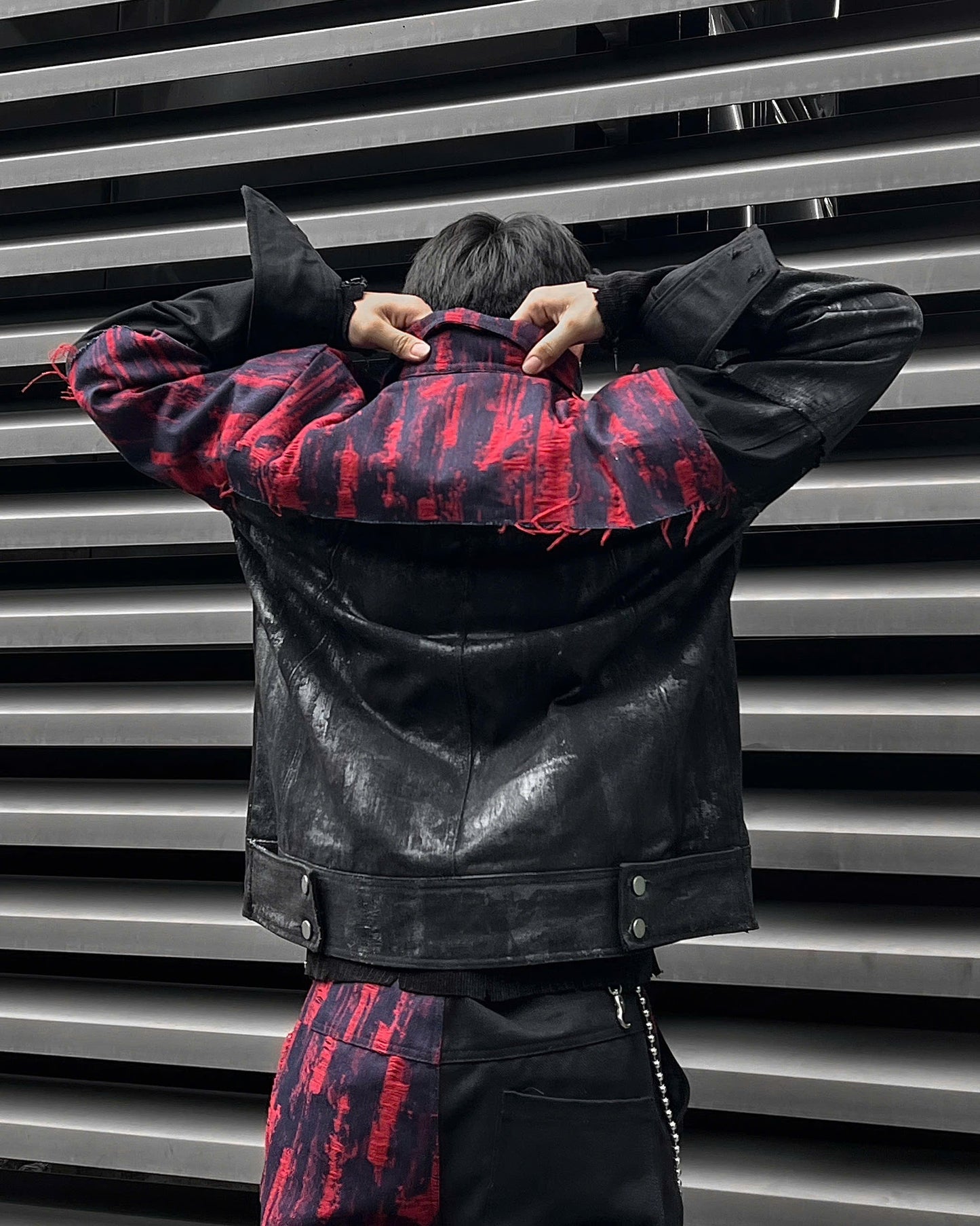 DISTRESSED WAX DENIM JACKET