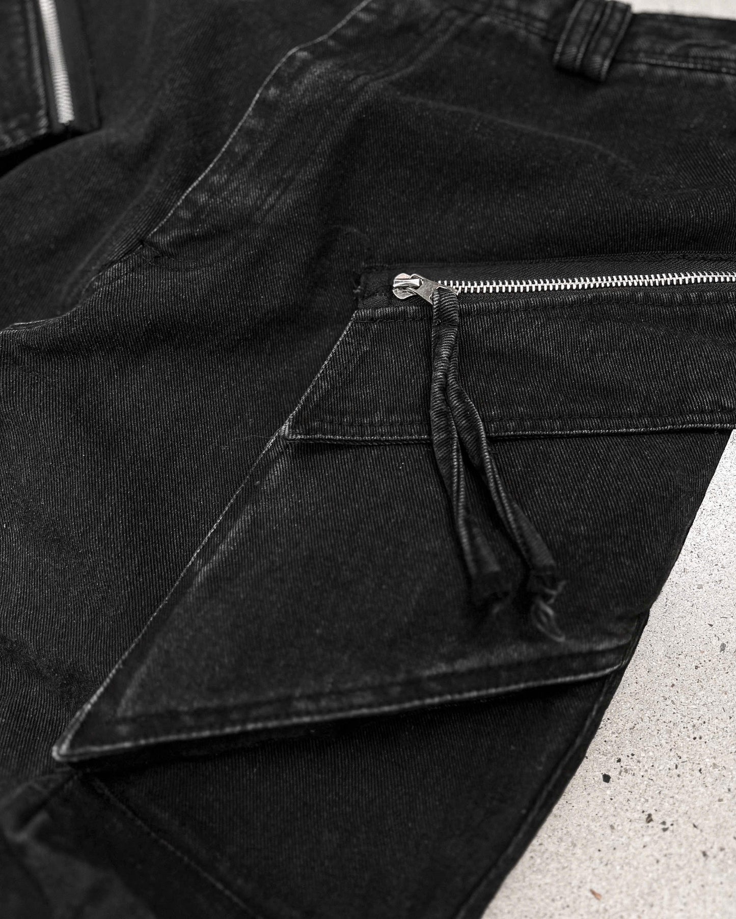 BLACK-WASH DENIM CARGO FLARE PANTS
