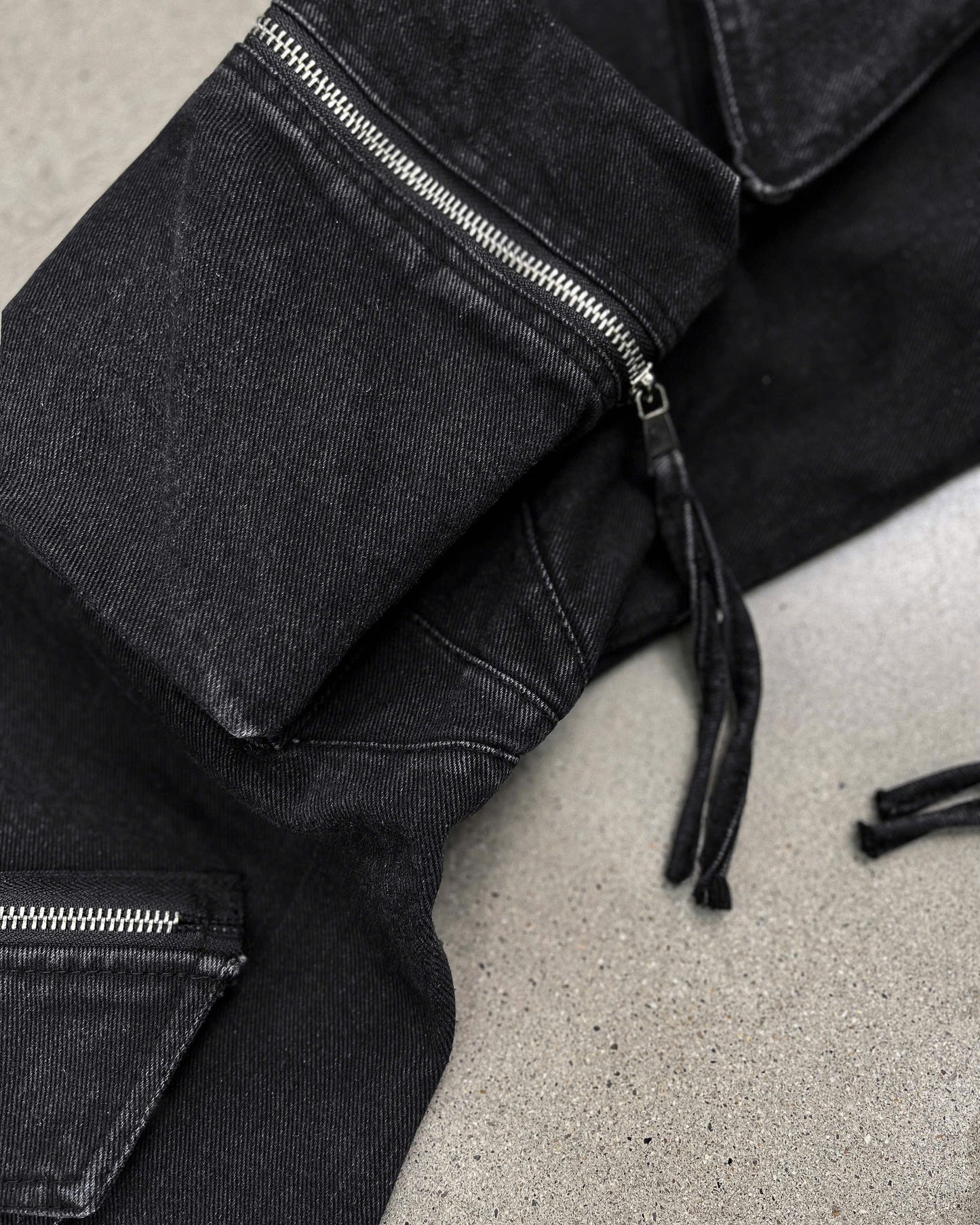 BLACK-WASH DENIM CARGO FLARE PANTS
