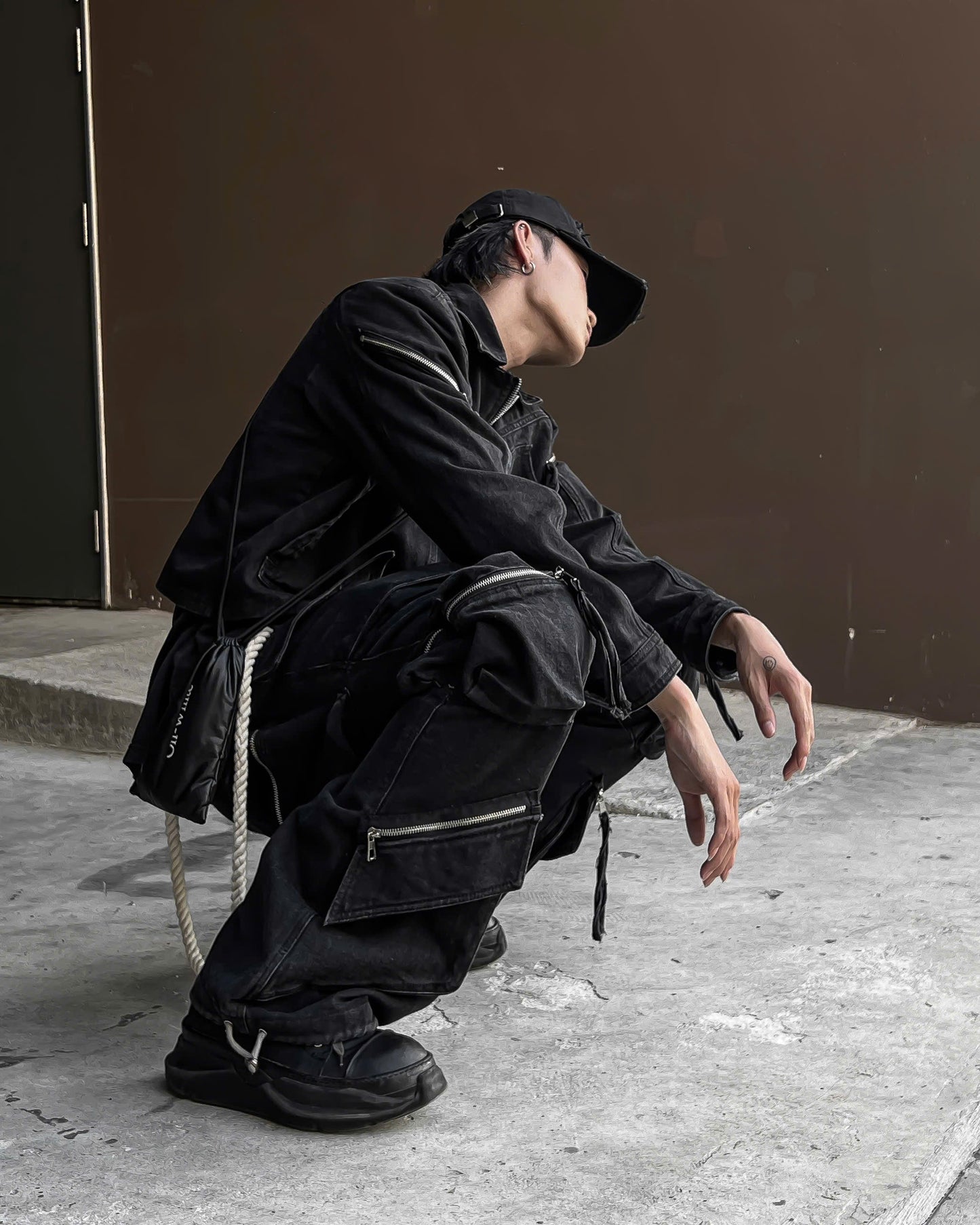 BLACK-WASH DENIM CARGO FLARE PANTS