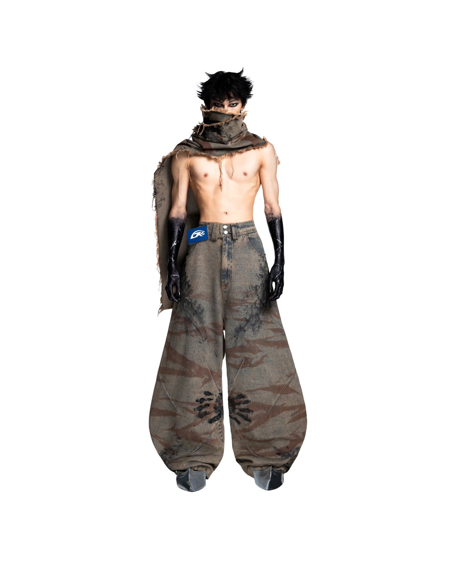 MUD-STAINED DENIM PANTS (Limited)