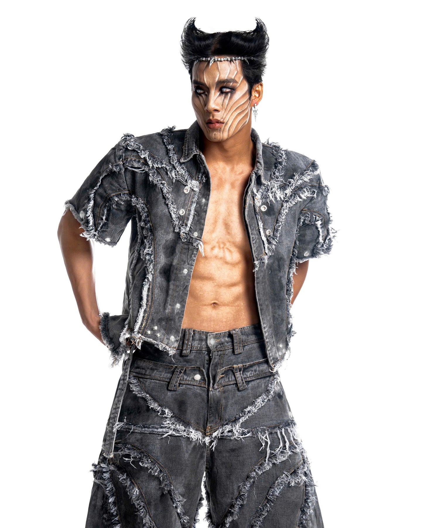 PUNISHER SCARRED HORNED OVERSHIRT