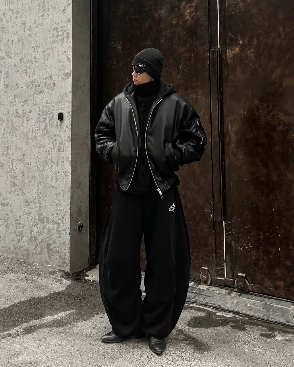 OVERSIZED HOODED LEATHER BOMBER JACKET