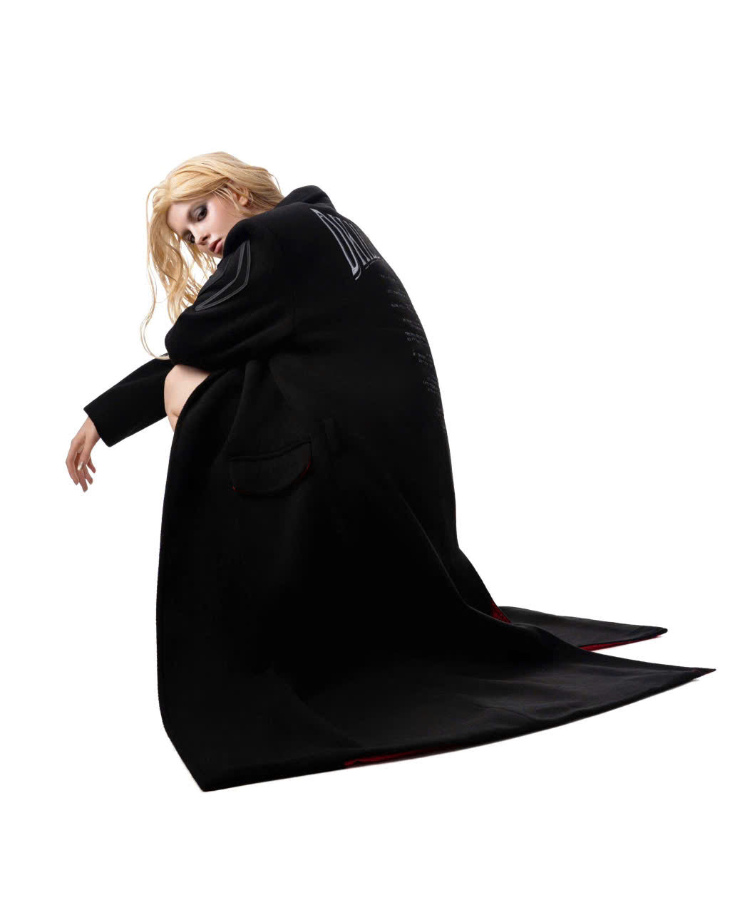 FITTED LONG WOOL COAT